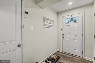 137 Kensington Cir, Middletown, VA 22645 - Photo 3