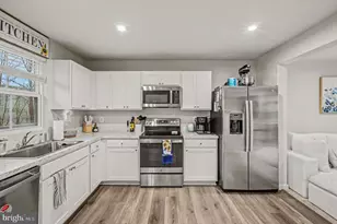 137 Kensington Cir, Middletown, VA 22645 - Photo 9