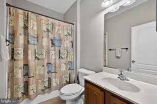 113 Colonial Dr, Cross Junction, VA 22625 - Photo 23