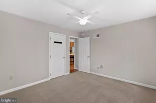 528 Northwood Cir, Cross Junction, VA 22625 - Photo 17