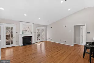 528 Northwood Cir, Cross Junction, VA 22625 - Photo 7