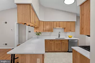 528 Northwood Cir, Cross Junction, VA 22625 - Photo 19