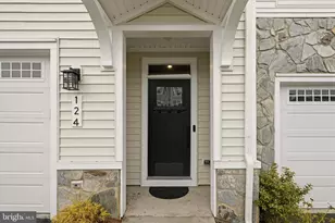 124 Checkerspot Wy, Lake Frederick, VA 22630 - Photo 5