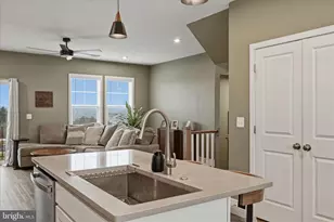 124 Checkerspot Wy, Lake Frederick, VA 22630 - Photo 17