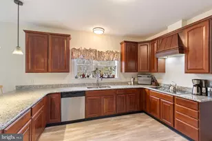 3336 Hunting Ridge Rd, Winchester, VA 22603 - Photo 7