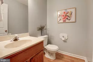 321 Copperfield Ln, Winchester, VA 22602 - Photo 17