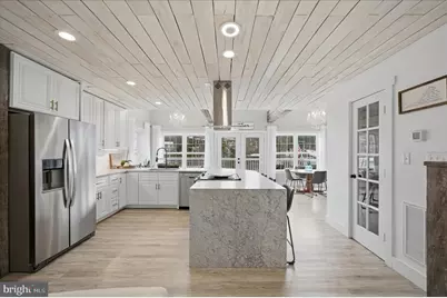 1239 Lakeview Dr, Cross Junction, VA 22625 - Photo 11