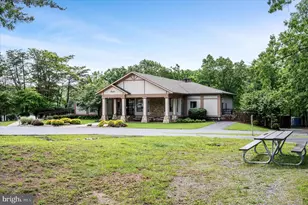 1239 Lakeview Dr, Cross Junction, VA 22625 - Photo 121