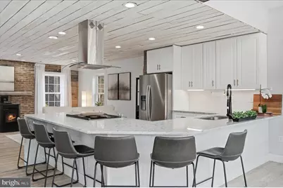 1239 Lakeview Dr, Cross Junction, VA 22625 - Photo 15