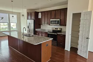 178 Solara Dr, Winchester, VA 22602 - Photo 9