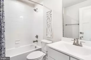 131 Burkwood Ter, Lake Frederick, VA 22630 - Photo 23