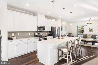 131 Burkwood Terrace, Lake Frederick, VA 22630 - Photo 7