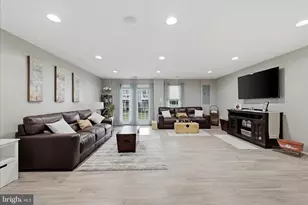 105 Trout Lily Dr, Lake Frederick, VA 22630 - Photo 11