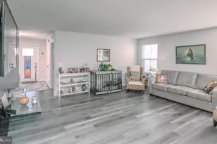 108 Buena Vista Dr, Stephens City, VA 22655 - Photo 5