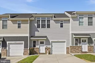 117 Coralyrose Ct, Winchester, VA 22602 - Photo 1