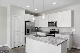 117 Coralyrose Ct, Winchester, VA 22602 - Photo 7