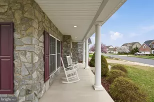 226 Summerfield Dr, Winchester, VA 22602 - Photo 15