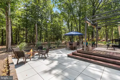 805 S Lakeview Drive, Cross Junction, VA 22625 - Photo 43