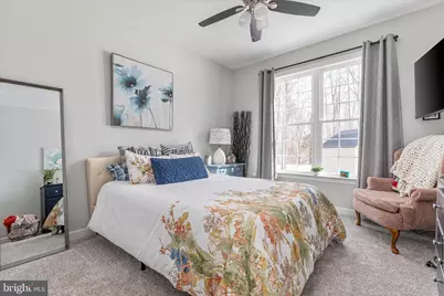 805 S Lakeview Drive, Cross Junction, VA 22625 - Photo 19