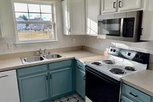 142 Surrey Club Ln, Stephens City, VA 22655 - Photo 7