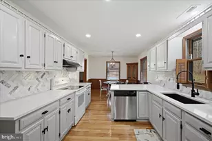 110 Crosscreek Ln, Winchester, VA 22602 - Photo 15