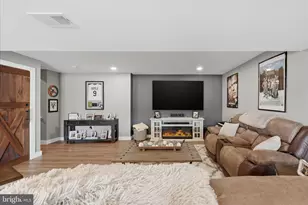 111 Decatur Cir, Stephens City, VA 22655 - Photo 47