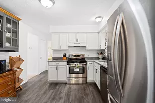 103 Fenwick Ct, Winchester, VA 22602 - Photo 3