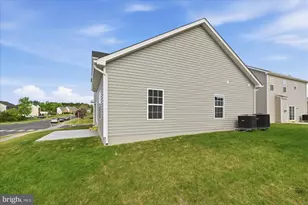 100 Brockham Ct, Winchester, VA 22602 - Photo 39