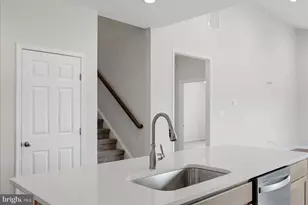 100 Brockham Ct, Winchester, VA 22602 - Photo 19