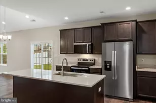 100 Brockham Ct, Winchester, VA 22602 - Photo 17