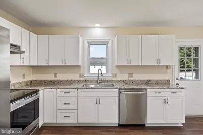 136 Nightingale Avenue, Stephens City, VA 22655 - Photo 17