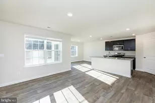 5215 Crooked Ln, Stephens City, VA 22655 - Photo 3