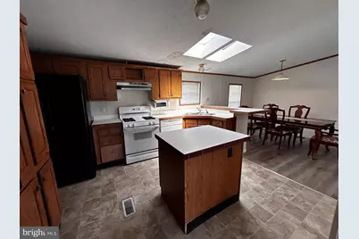 102 Conrad Ct, Winchester, VA 22603 - Photo 11