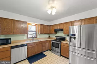 111 Asbury Rd, Winchester, VA 22602 - Photo 5