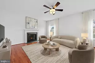 107 Cabbage White Dr, Lake Frederick, VA 22630 - Photo 7