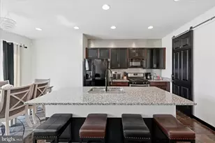 433 Town Run Ln, Stephens City, VA 22655 - Photo 9