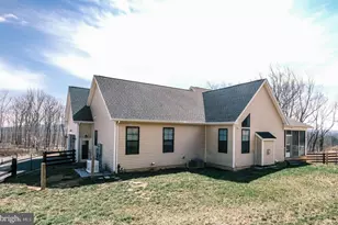 121 Windrow Ct, Winchester, VA 22602 - Photo 7