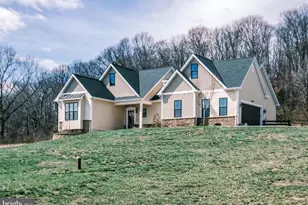 121 Windrow Ct, Winchester, VA 22602 - Photo 3