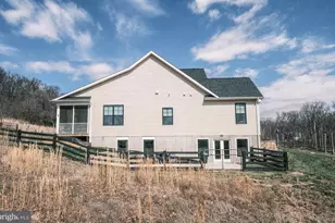 121 Windrow Ct, Winchester, VA 22602 - Photo 5