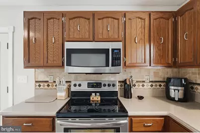 207 Laurel Drive, Cross Junction, VA 22625 - Photo 15