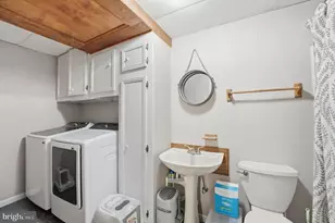 207 Laurel Dr, Cross Junction, VA 22625 - Photo 31