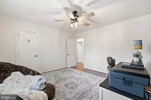 207 Laurel Dr, Cross Junction, VA 22625 - Photo 21