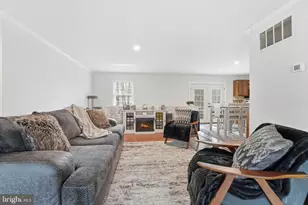 207 Laurel Dr, Cross Junction, VA 22625 - Photo 9