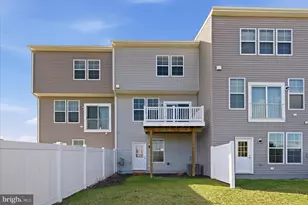 102 Stribling Wy, Winchester, VA 22602 - Photo 3