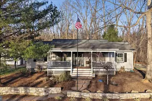 151 Sassafras Ln, Clear Brook, VA 22624 - Photo 5