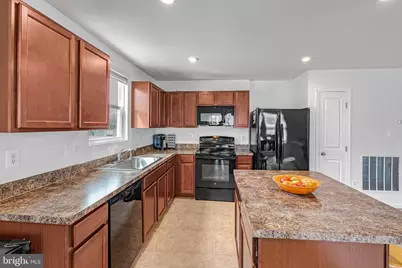 201 Coville Street, Middletown, VA 22645 - Photo 15