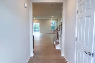 112 Zinnia Ln, Winchester, VA 22603 - Photo 3