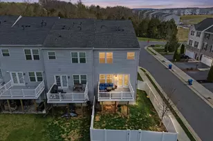 101 Trout Lily Dr, Lake Frederick, VA 22630 - Photo 53