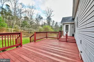 235 Peppermint Spring Ln, Winchester, VA 22603 - Photo 9