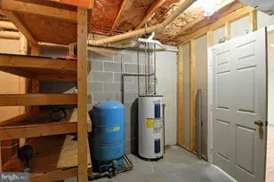 235 Peppermint Spring Ln, Winchester, VA 22603 - Photo 35